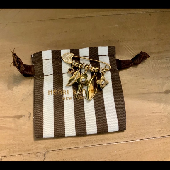 Henri BENDEL gold secret garden pin - Picture 2 of 8